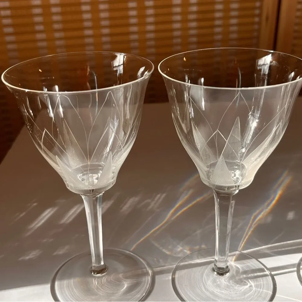 Vintage Bavarian Art Deco Lotus Fine Crystal cordial Glasses set of 4
